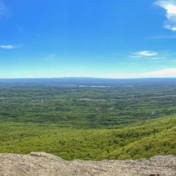 Near North Point Mountain via Escarpment + Marys Glen Trails
