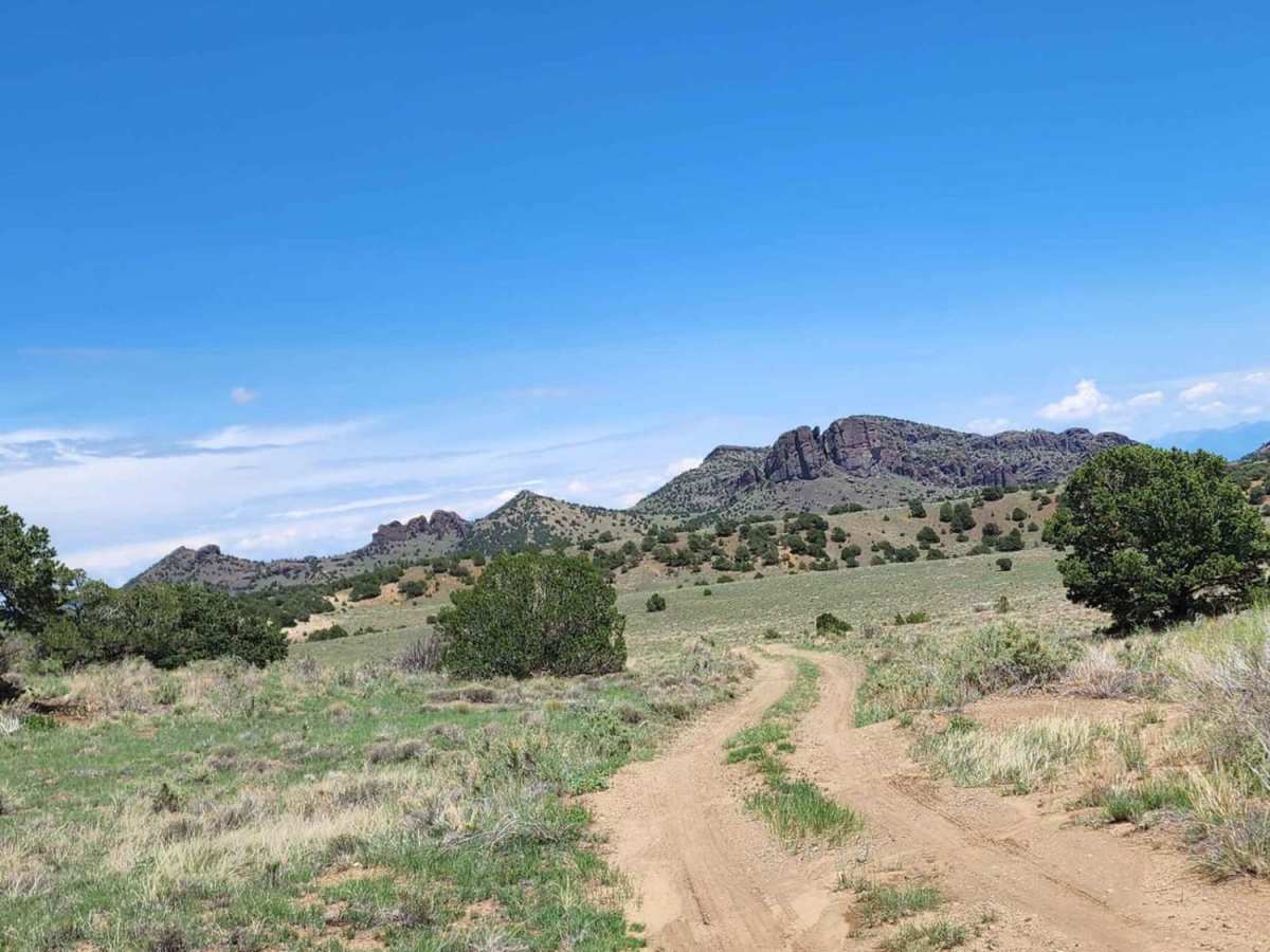 East Butte photo 5