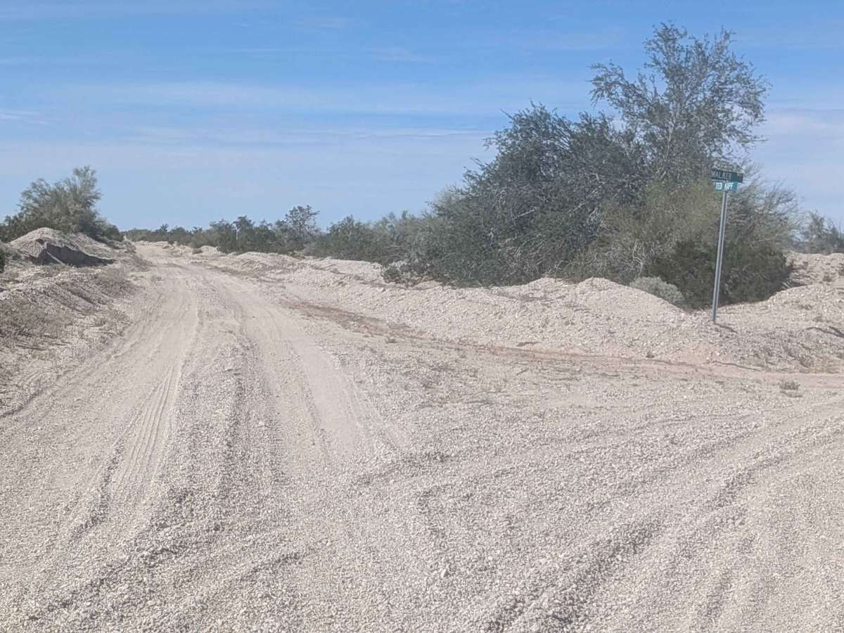 Ted Kipf Road SE - BLM 721 photo 4