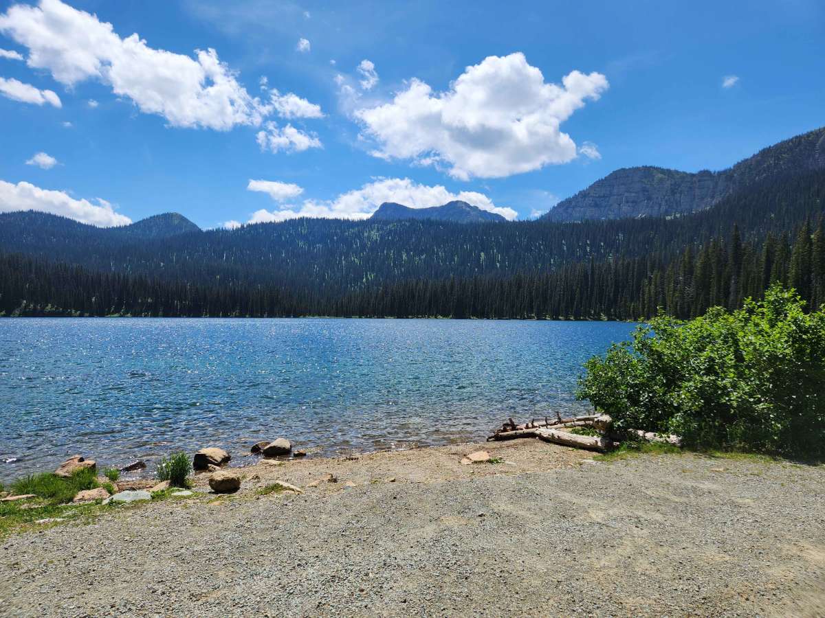 Big Therriault Lake trail photo
