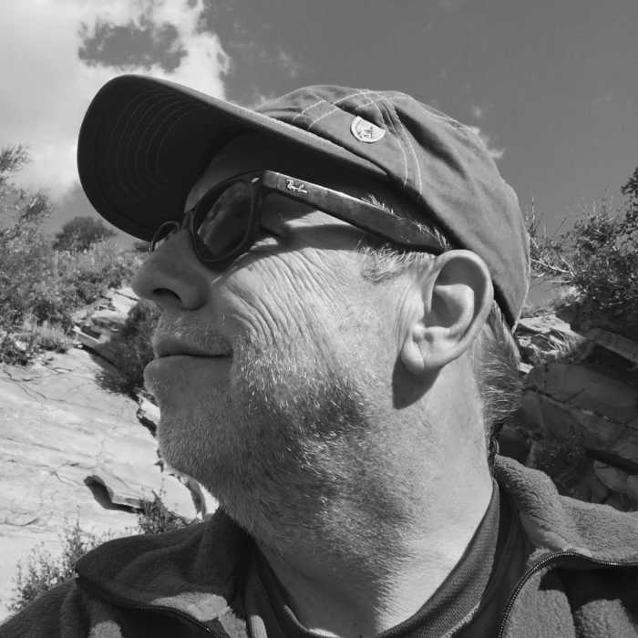 Near Desolation Trail to Salt Lake Overlook