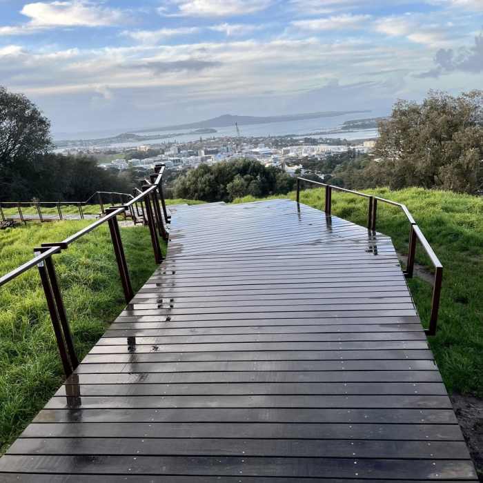 Near Mount Eden Loop