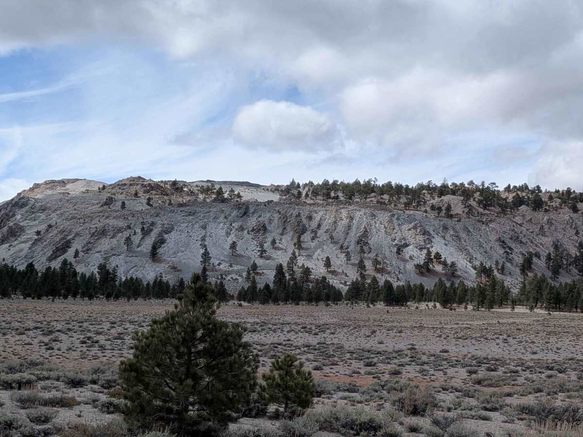 Mono Craters East - FS 1N24 photo 3