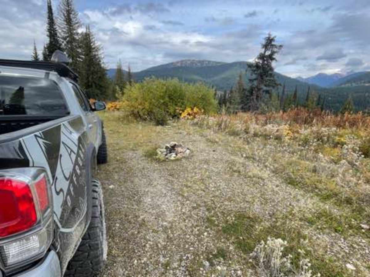 Raydar Rd trail photo