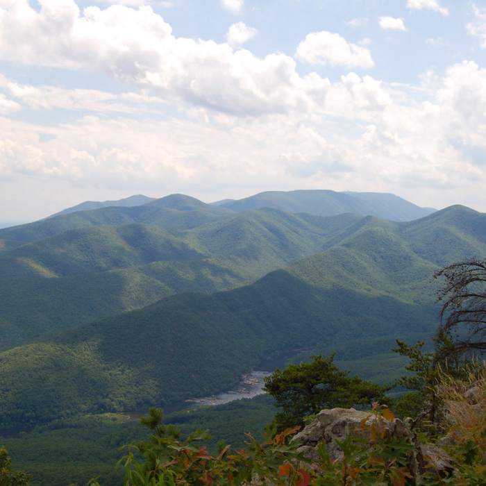 Near Punchbowl Mountain to James River