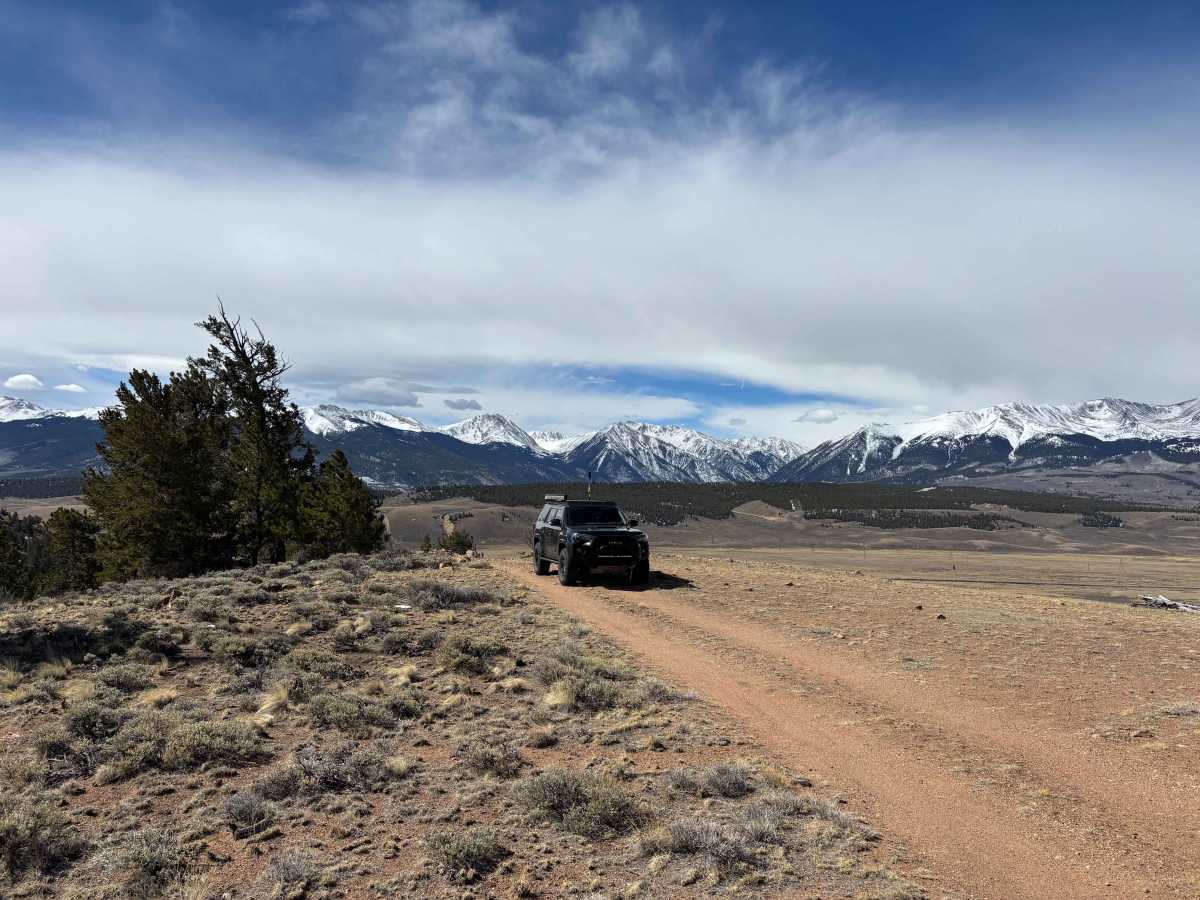 Sawmill Ridge trail photo