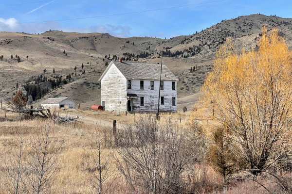 Dry Creek Road