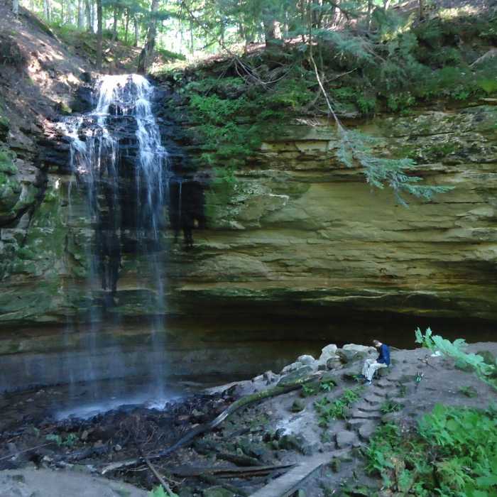 Near Escarpment Trail