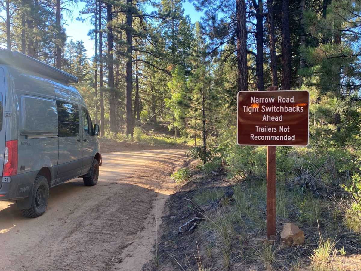 Elk Ridge Shelf Road photo 3