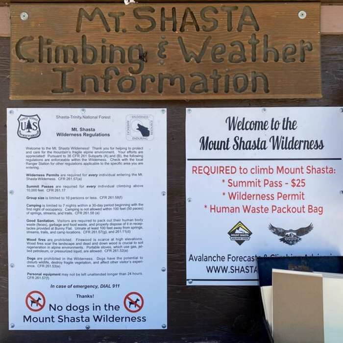 Near Mount Shasta via Avalanche Gulch Near Mount Shasta via Avalanche Gulch