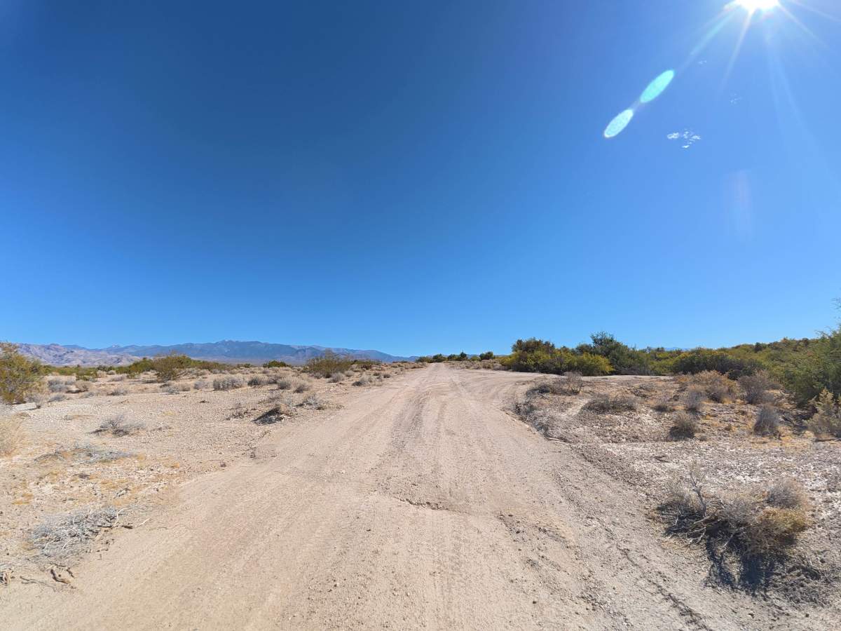 Cut-Through Road photo 5
