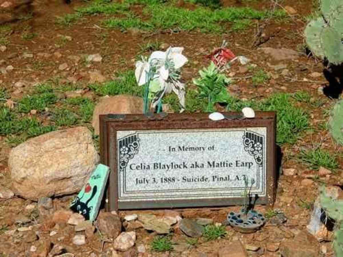 Putz Cemetery and Superior View photo 3