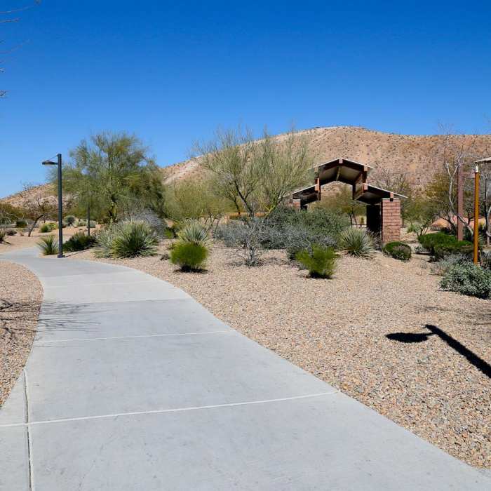 Near Exploration Park Peak Trail