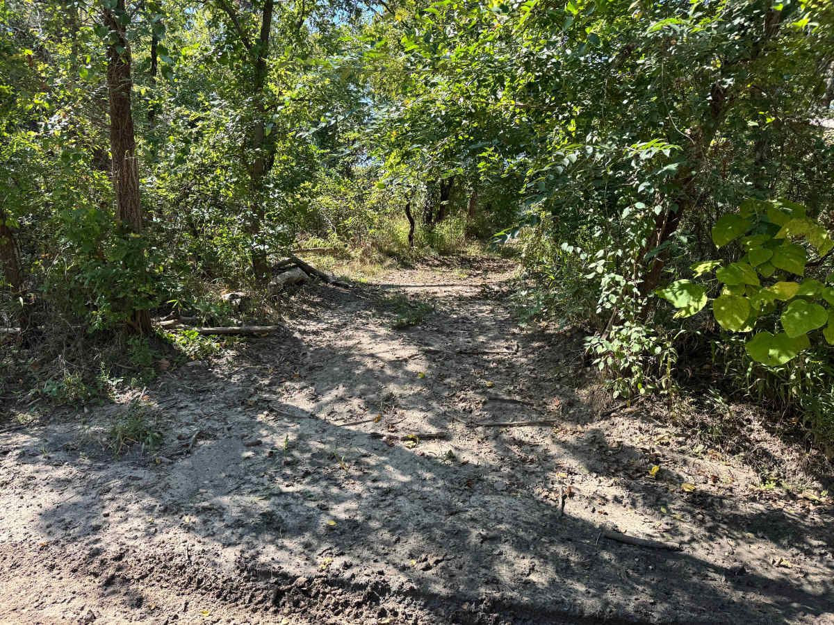 Piston Pit trail photo