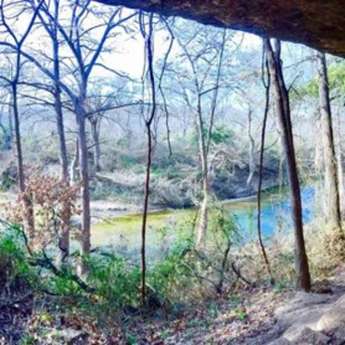 The Onion Creek rock shelter just to the lower creek side of the 'rock shelter trail'. A nice photo op on this easy trail. Near Homestead Trail Loop