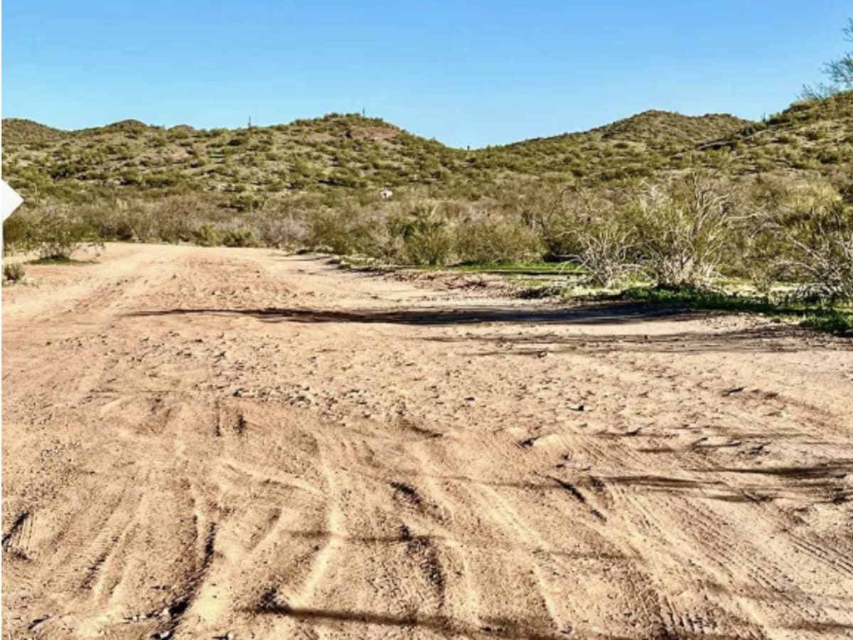 North Vulture Peak Road photo 6