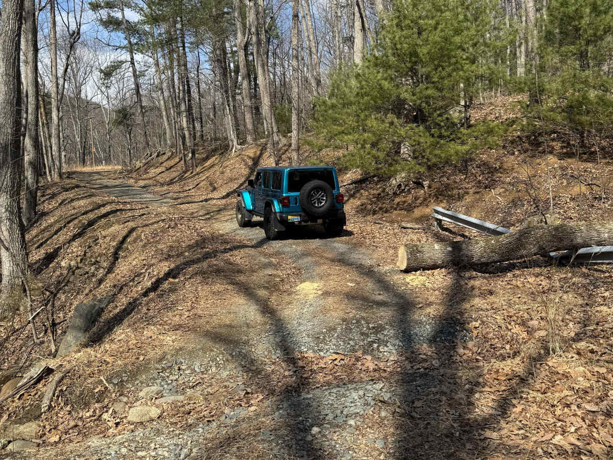 Browns Gap Turnpike photo 4