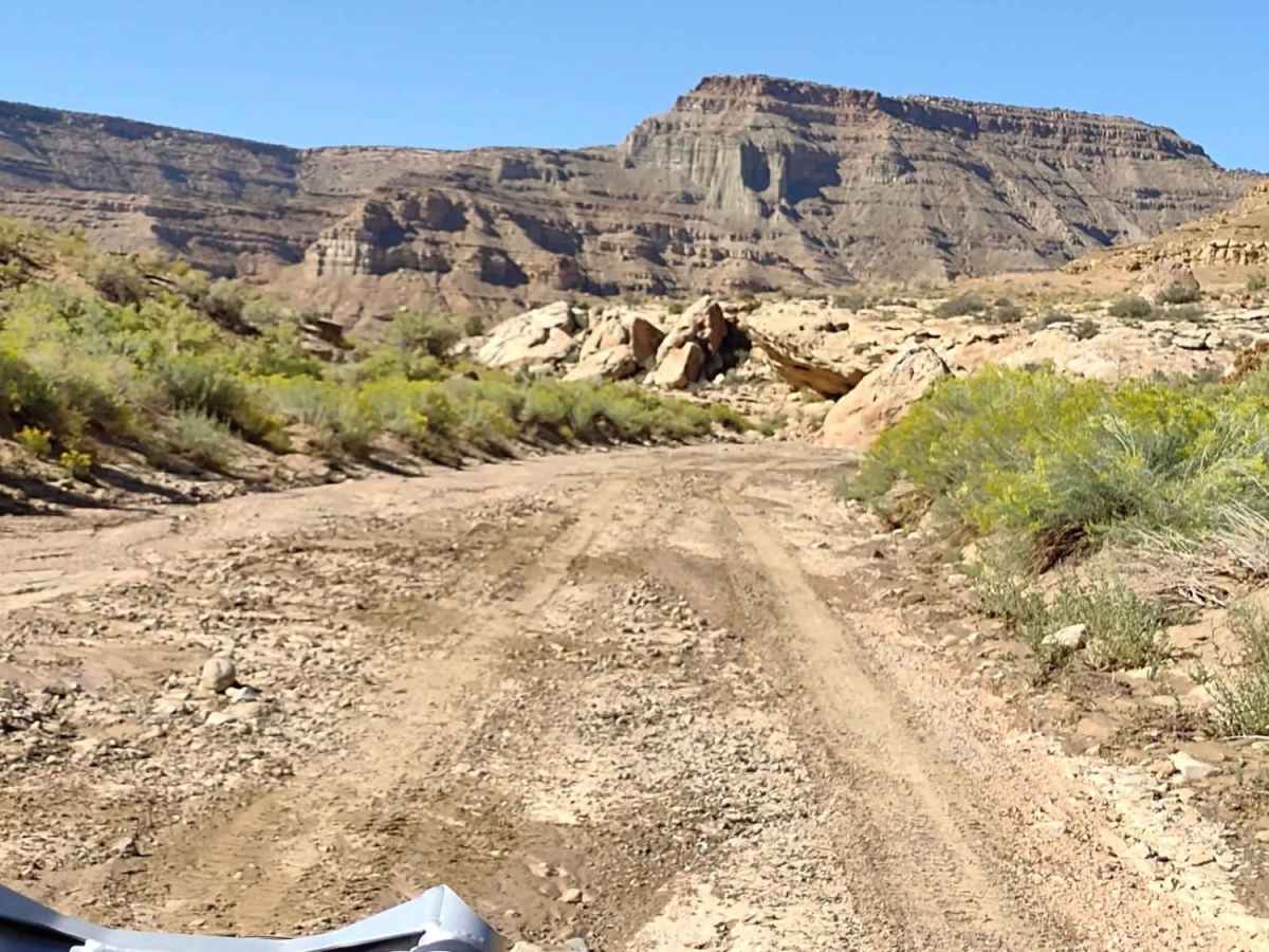 Horse Canyon Road photo 2