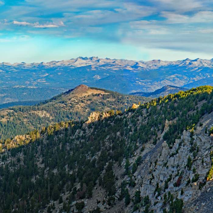 North and northwest section of 270 degree view. On a clear day, the views from here would be truly spectacular. Mt. Ritter is on the right. Behind Pincushion Peak in the center is Clover Meadow area and the ridge with Isberg Pass. Near Margaret Lakes Trail #26E03