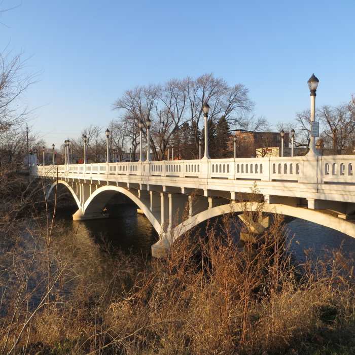 North Avenue Bridge. Near Fox River Trail