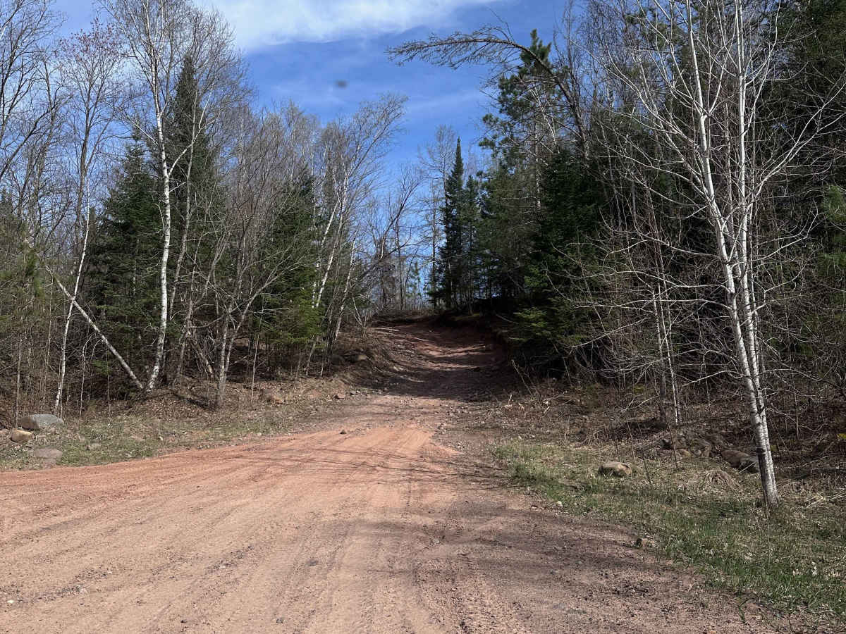 Boulder Hill Trail photo 3