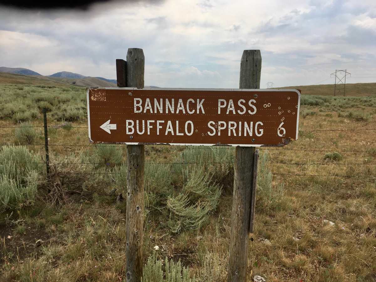Bannack Pass Road photo 6