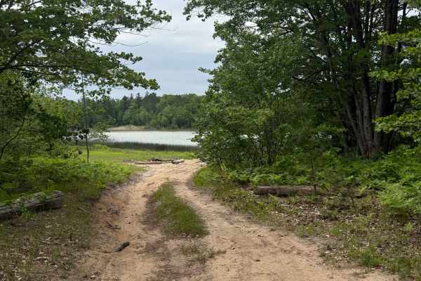 Smith Lake Trail