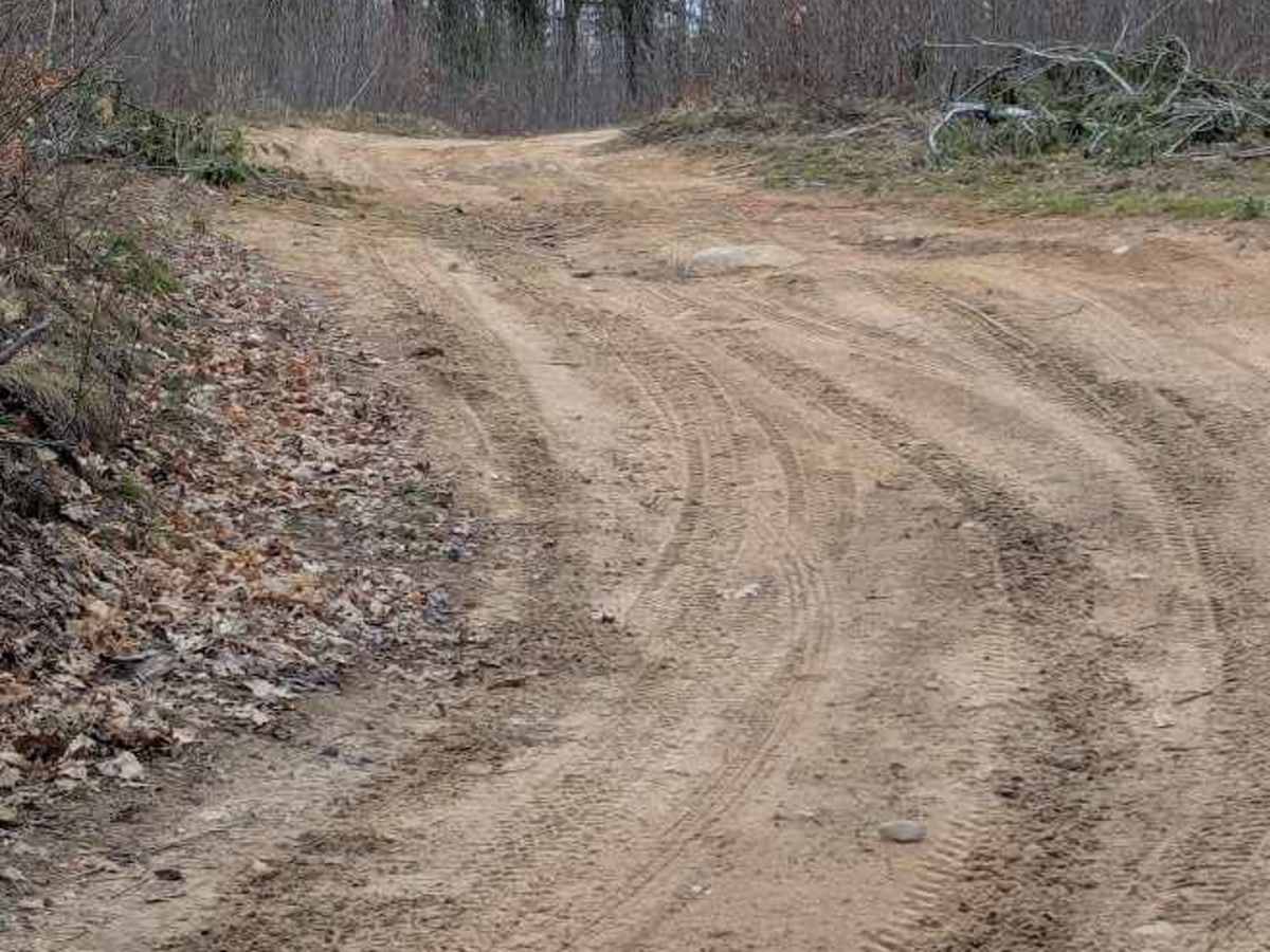 Riske Road photo 6