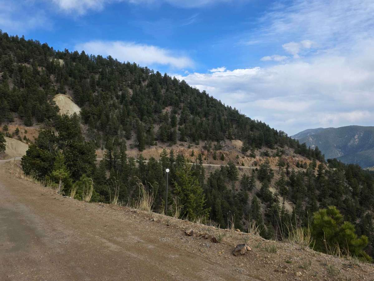 Virginia Canyon Road photo 4