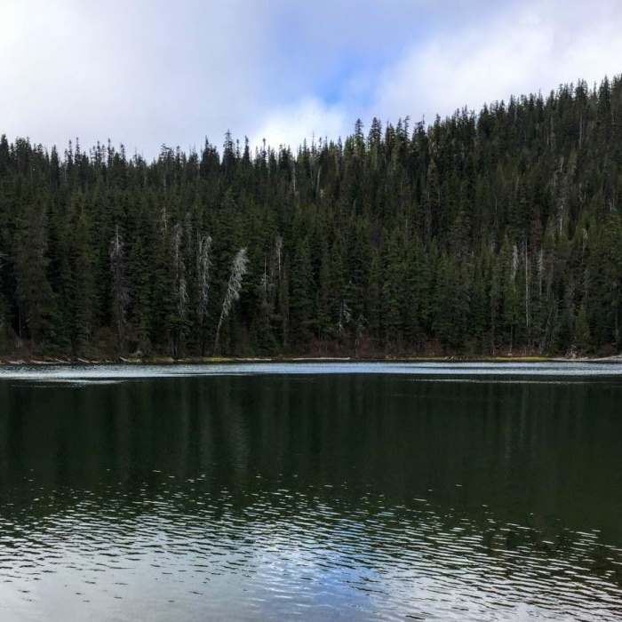 Near Rosary Lakes to Maiden Lake