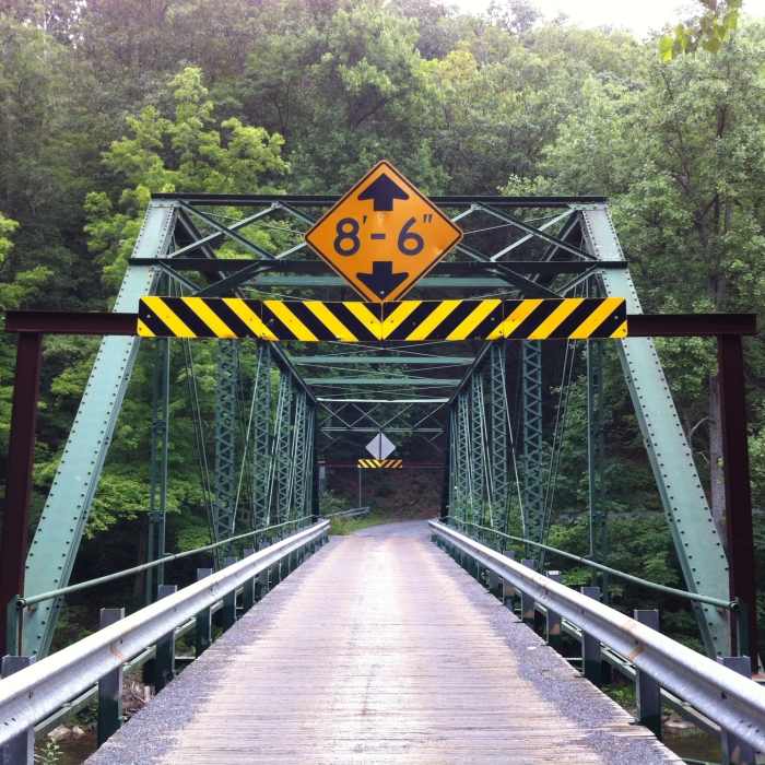 Near Tuscarora Trail - River Road to Route 9