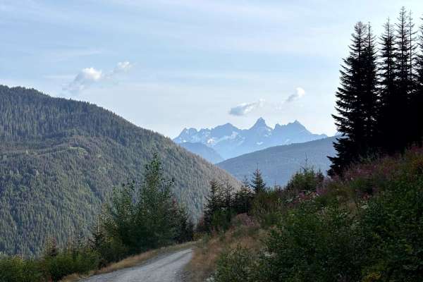 Mount Cheam Trailhead