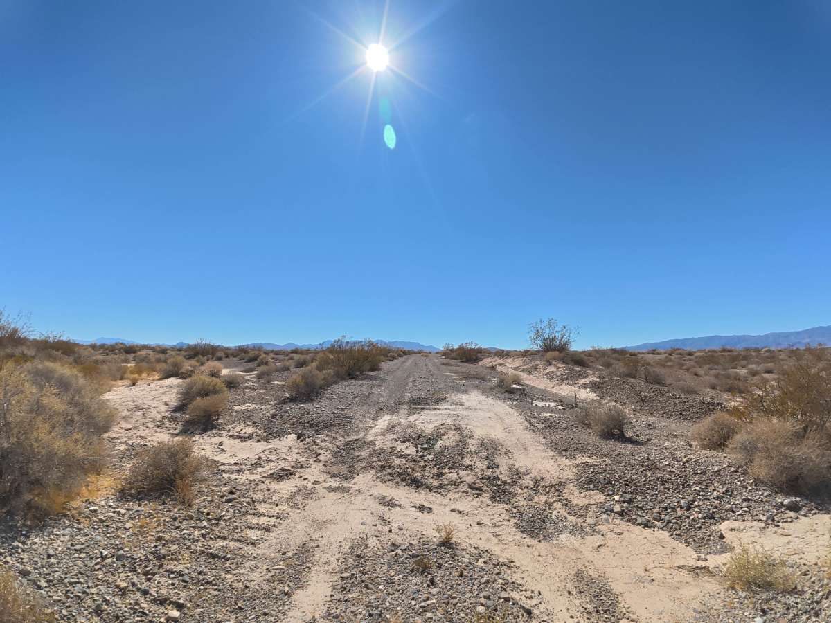 Tecopa Parallel photo 4