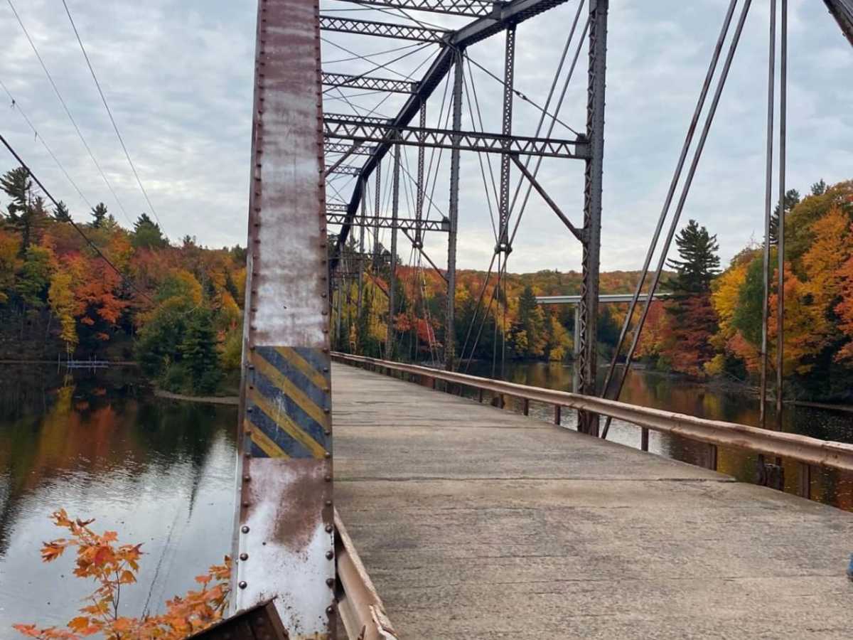 Old Bridge Overlook photo 2