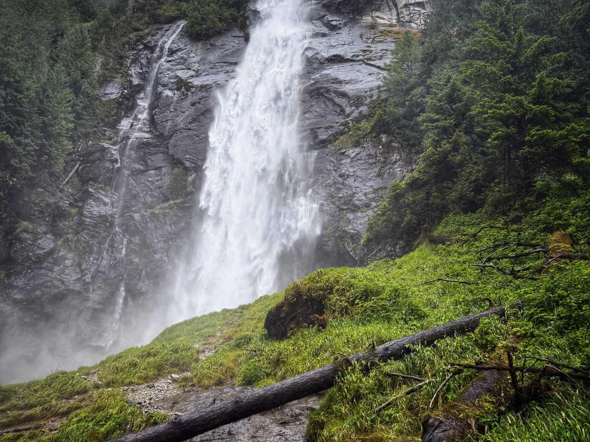 Exstew Falls Road trail photo