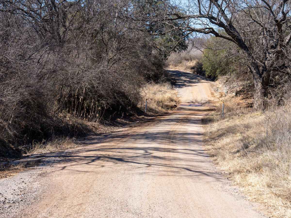 House Mountain Road photo 5