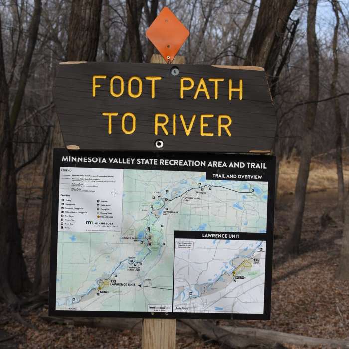 Near Minnesota Valley State Recreation Area Hiking Club Trail