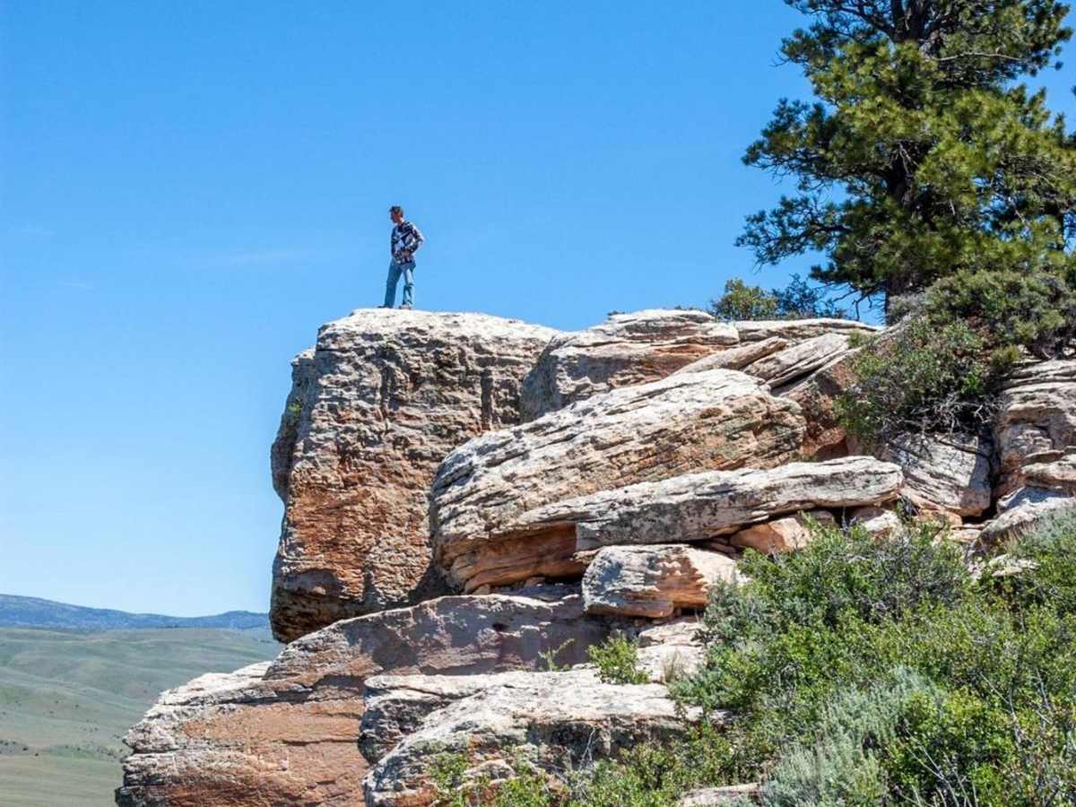 Red Mountain Moonshine Arch photo 3