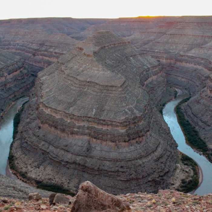Near Goosenecks State Park