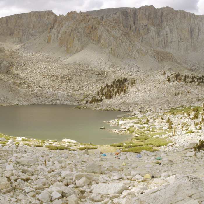 Near Cottonwood Lakes Trail