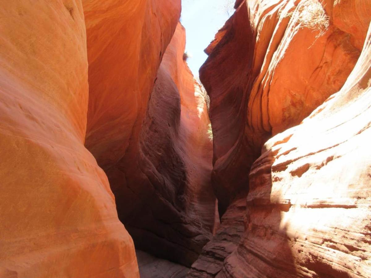 Peek-A-Boo Slot Canyon Loop photo 3
