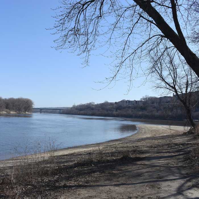 Near Pike Island Loop Near Pike Island Loop