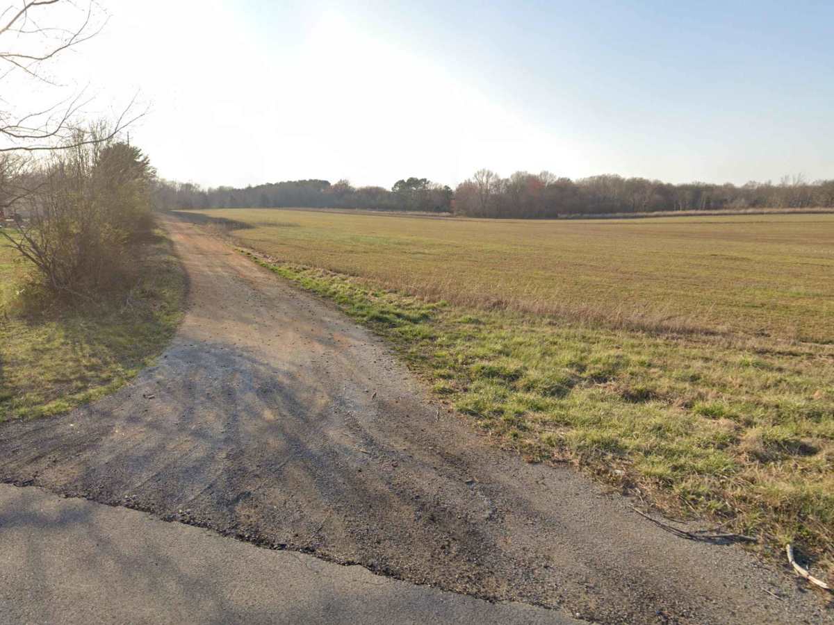 Burns Bottoms Road photo 5