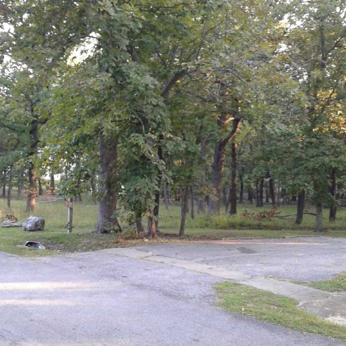 Pittsburg Beach Trailhead Near Indian Point Trail