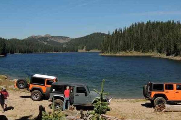 Leon Lake