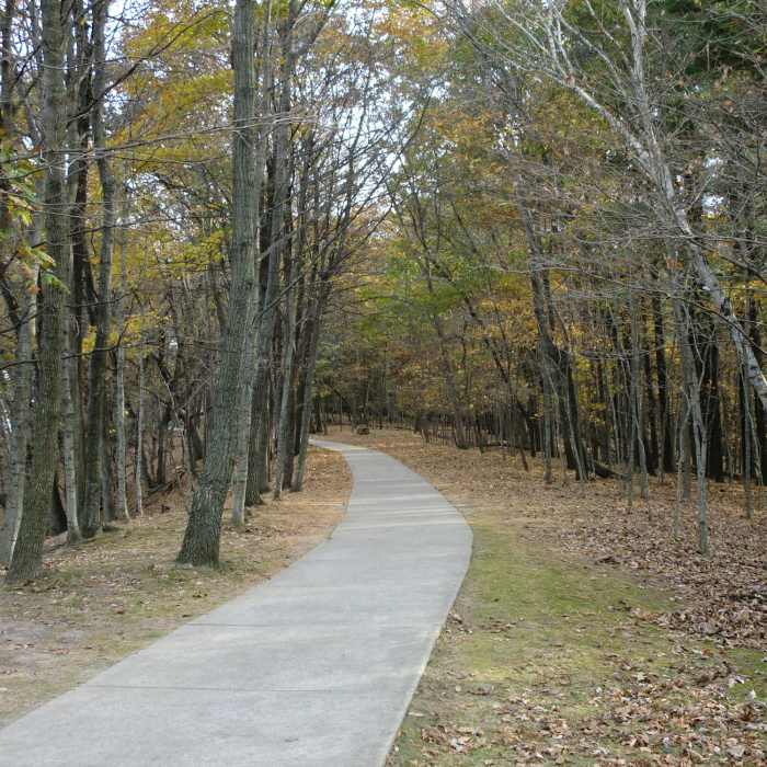 Near Bridal Veil Falls Trail