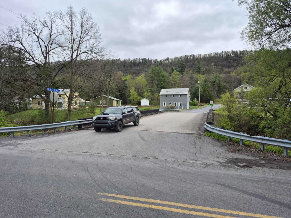 Siglerville-Millheim Pike photo 3