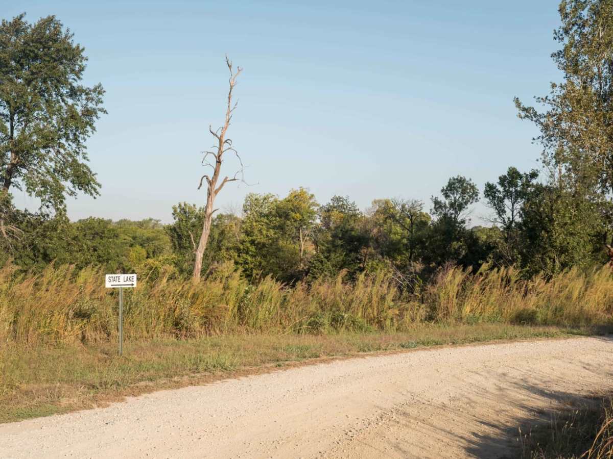 Brown State Fishing Lake Road photo 3