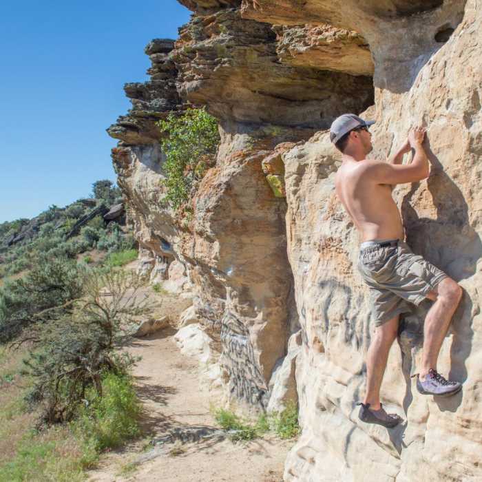 Near Table Rock Bouldering Walls