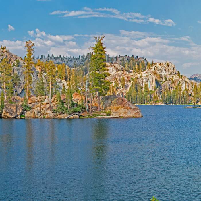 Near Buck Lakes Trail